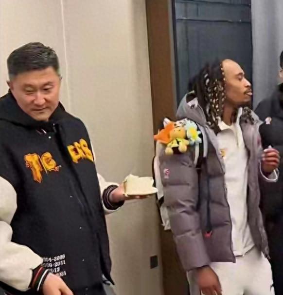 开云体育官方网站-确定不打！崔永熙首秀时间确定，辽粤战可登场，后场三叉戟联手
